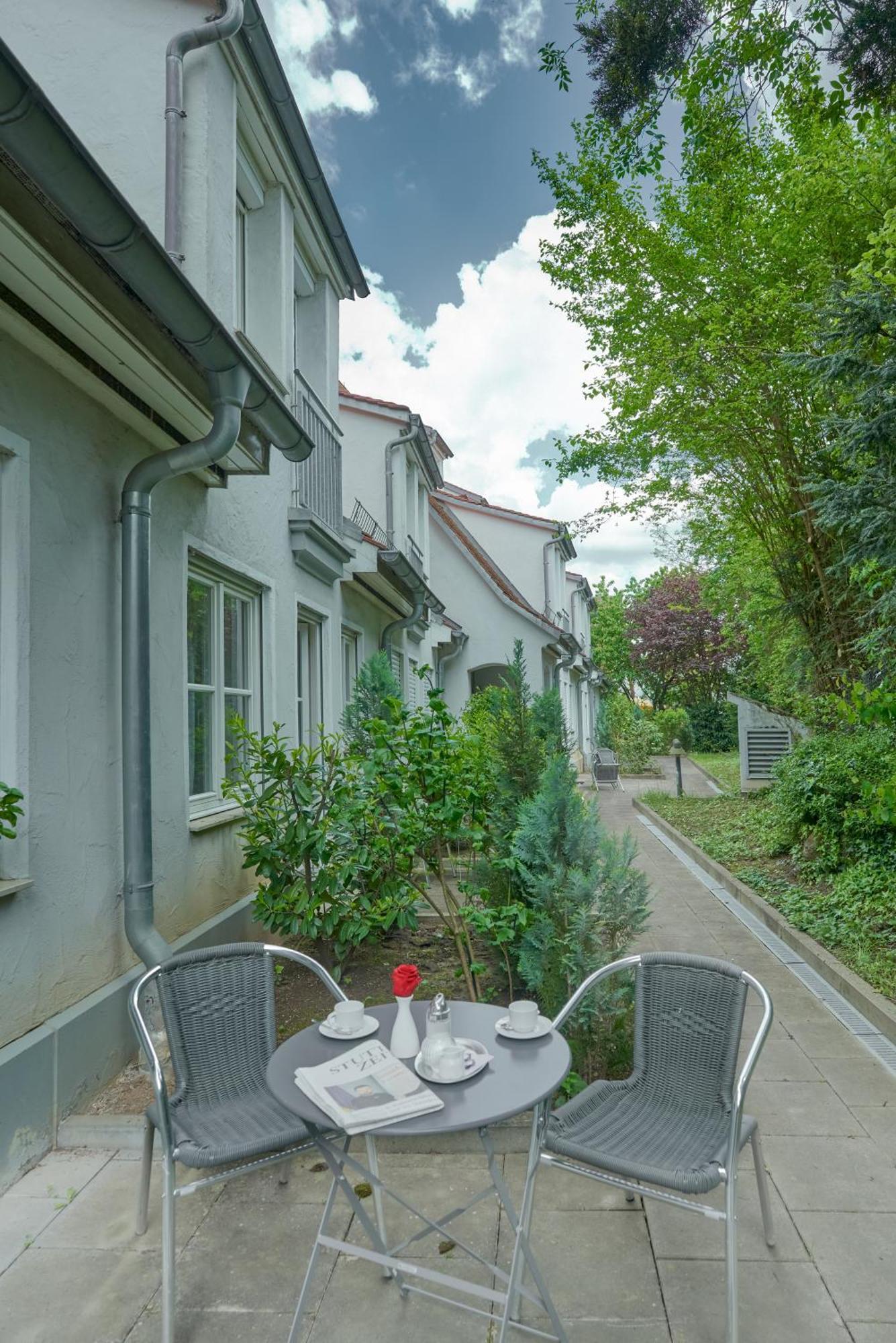 Apart Business Hotel Stuttgart Eksteriør billede